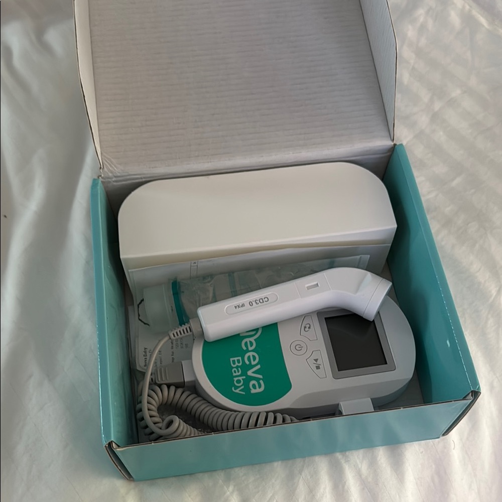Neeva Baby Doppler in White and Teal
